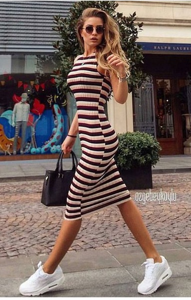 bodycon dress with sneaker min