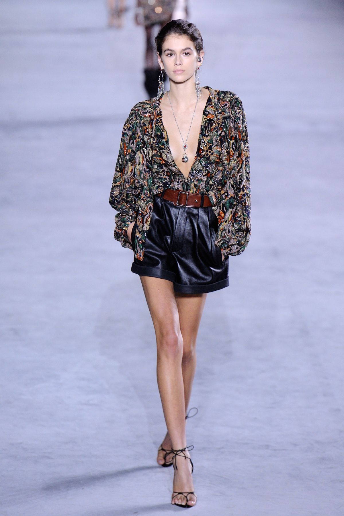 Kaia Gerber mini skirt min