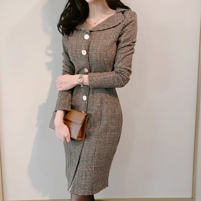 button dress min
