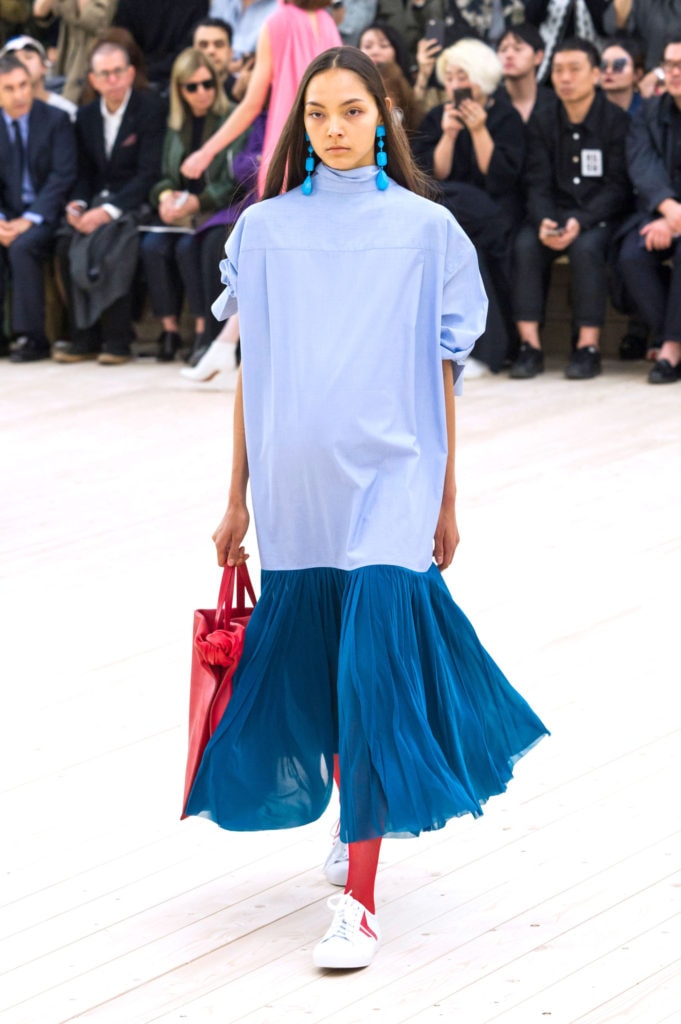 blue color min