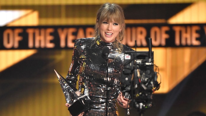 taylor swifft min